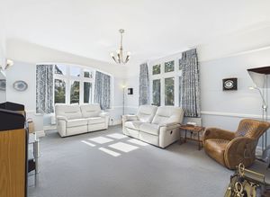 Sitting Room- click for photo gallery